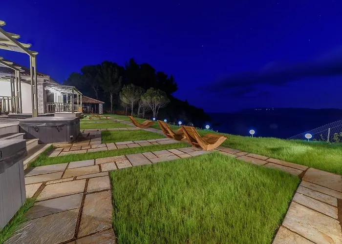 Гостевой дом Agrielia Seafront Katigiorgis, Agios Georgios, Pelion